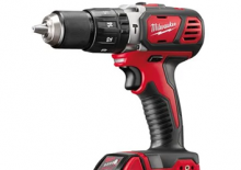 Акумулаторни бормашини и винтоверти Milwaukee M18 BPD-202C