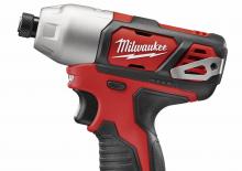 Акумулаторни ударни винтоверти и гаечни ключове Milwaukee 2462-22