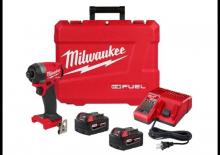 Акумулаторни ударни винтоверти и гаечни ключове Milwaukee 2953-22