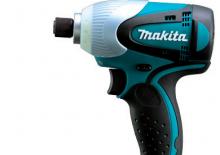 Акумулаторни ударни винтоверти и гаечни ключове Makita BTD130F