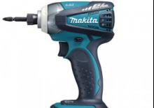 Акумулаторни ударни винтоверти и гаечни ключове Makita BTD133 