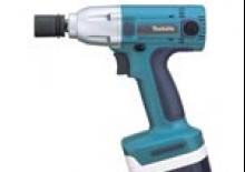 Акумулаторни ударни винтоверти и гаечни ключове Makita BTW152 