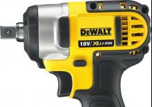 Акумулаторни ударни винтоверти и гаечни ключове DEWALT DCF880N-XJ