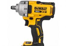 Акумулаторни ударни винтоверти и гаечни ключове DEWALT DCF891Q1