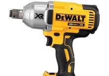 Акумулаторни ударни винтоверти и гаечни ключове DEWALT DCF897P2