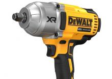 Акумулаторни ударни винтоверти и гаечни ключове DEWALT DCF900B