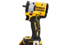 Акумулаторни ударни винтоверти и гаечни ключове DEWALT DCF923GP2