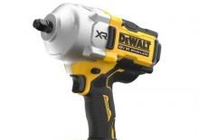Акумулаторни ударни винтоверти и гаечни ключове DEWALT DCF961GP1