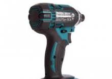 Акумулаторни ударни винтоверти и гаечни ключове Makita DTD152