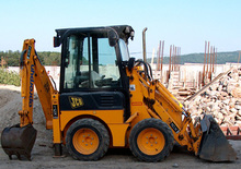 Багер-товарачи с обратно загребване JCB 1 CX