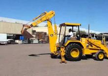 Багер-товарачи с обратно загребване John Deere Construction 310 D