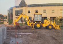 Багер-товарачи с обратно загребване John Deere Construction 310 SE