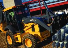 Багер-товарачи с обратно загребване John Deere Construction 310 SJ