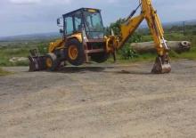 Багер-товарачи с обратно загребване MF Industrial MF 750