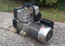 Бензинови генератори Bosch EB 2000