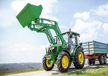 Челен колесен товарач John Deere H240 MSL