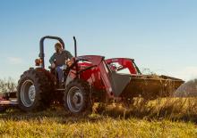 Челен колесен товарач Massey Ferguson MF 911X