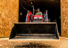 Челен колесен товарач Massey Ferguson MF 946X