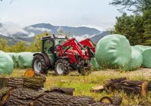 Челен колесен товарач Massey Ferguson FL 3717X