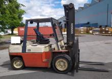 Челни мотокари, пропан-бутан Nissan BGF 03 A 40 U