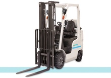Челни мотокари, пропан-бутан UniCarriers CF80 Boxcar