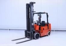 Челни мотокари, пропан-бутан Nissan CUGJ 02 F 30 PU