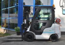 Челни мотокари, пропан-бутан UniCarriers DX 20