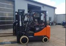 Челни мотокари, пропан-бутан Doosan GC30P-5