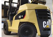 Челни мотокари, пропан-бутан Caterpillar GP45N