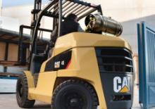 Челни мотокари, пропан-бутан Caterpillar GP50N