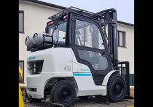 Челни мотокари, пропан-бутан UniCarriers GX2-40