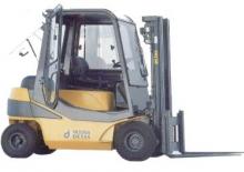 Челни мотокари, пропан-бутан Nuova Detas Sherpa 30 LPG
