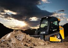 Челни товарачи JCB 150T