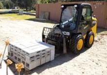 Челни товарачи JCB 155