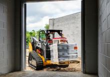 Челни товарачи JCB 215T