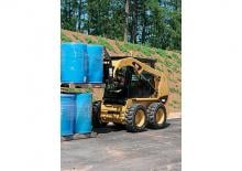 Челни товарачи Caterpillar 216B Series 3