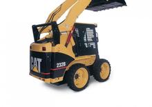 Челни товарачи Caterpillar 232B