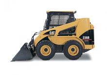 Челни товарачи Caterpillar 236B