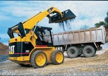 Челни товарачи Caterpillar 262