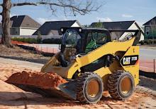Челни товарачи Caterpillar 272D