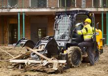 Челни товарачи JCB 300