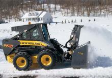 Челни товарачи New Holland L175