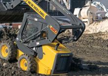 Челни товарачи New Holland L180