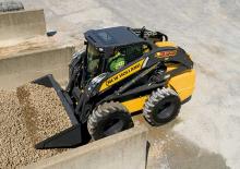 Челни товарачи New Holland L334