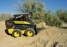 Челни товарачи New Holland LS 170