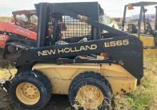 Челни товарачи New Holland Lx565