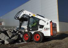 Челни товарачи Bobcat S450