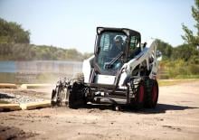 Челни товарачи Bobcat S650