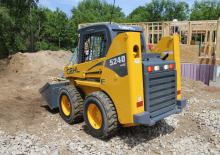 Челни товарачи Gehl SL 5240 DXT
