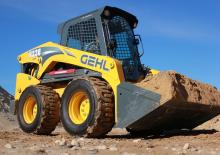 Челни товарачи Gehl SL 7810 DXT Dual